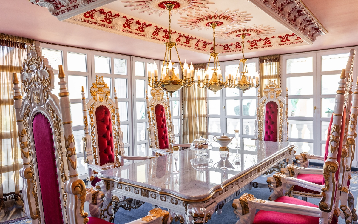 Lámpara de araña de latón L384