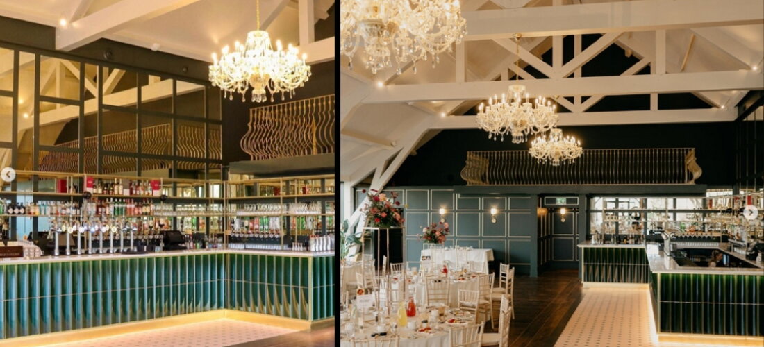 Salón de banquetes con lámparas de cristal en rectoría irlandesa