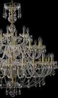 Lámpara de cristal grande detalle de colgantes