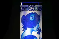 Jarrón de cristal tallado azul SEB320MP