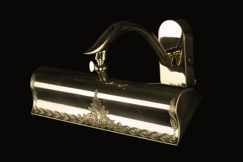 Aplique de latón N394