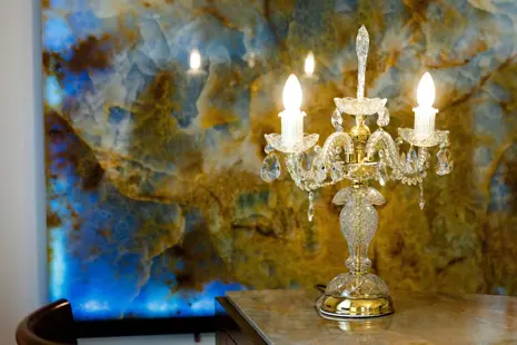 Lámparas de mesa de lujo - cómo elegir la iluminación perfecta para tu hogar